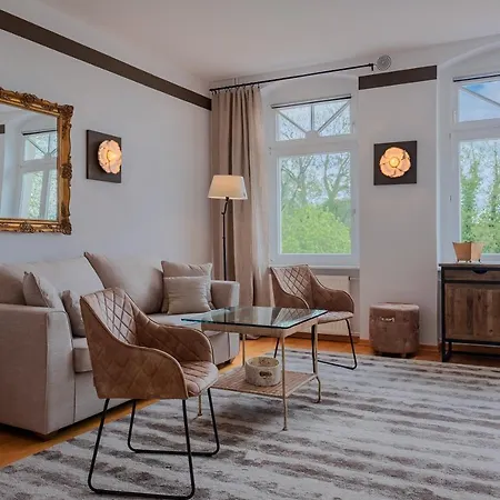 Waterfront21 & Hotel