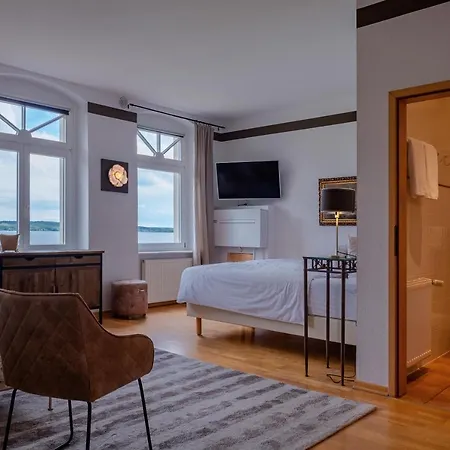 Hotel Waterfront21 &