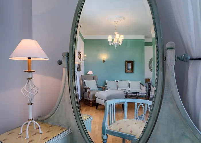 Waterfront21 & 4* バート・ザーロー