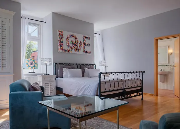 ホテル Waterfront21 & バート・ザーロー