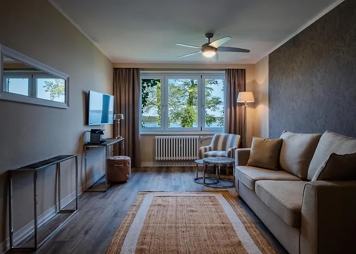 Waterfront21 & ホテル 4*