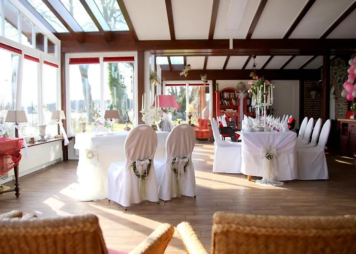 ホテル Waterfront21 & バート・ザーロー